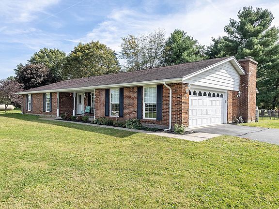2nd image of 5636 Phillips Cir
