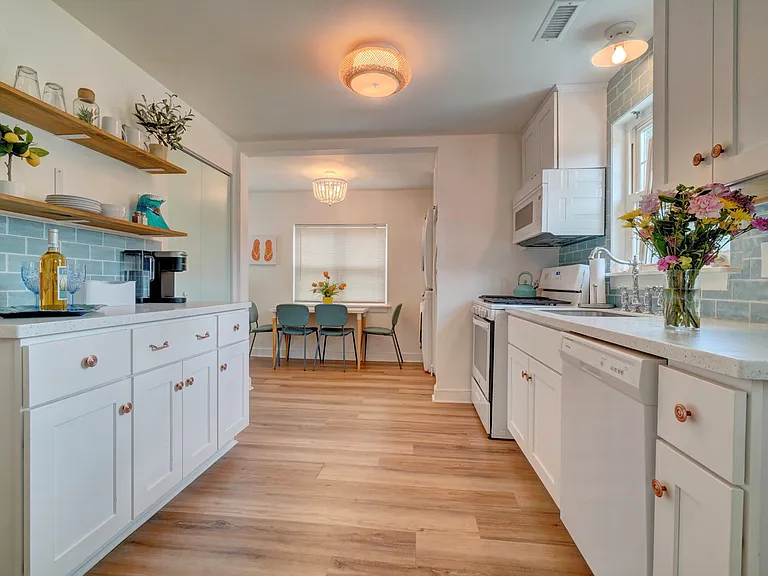 1406 Baychester Ave — Photo 5