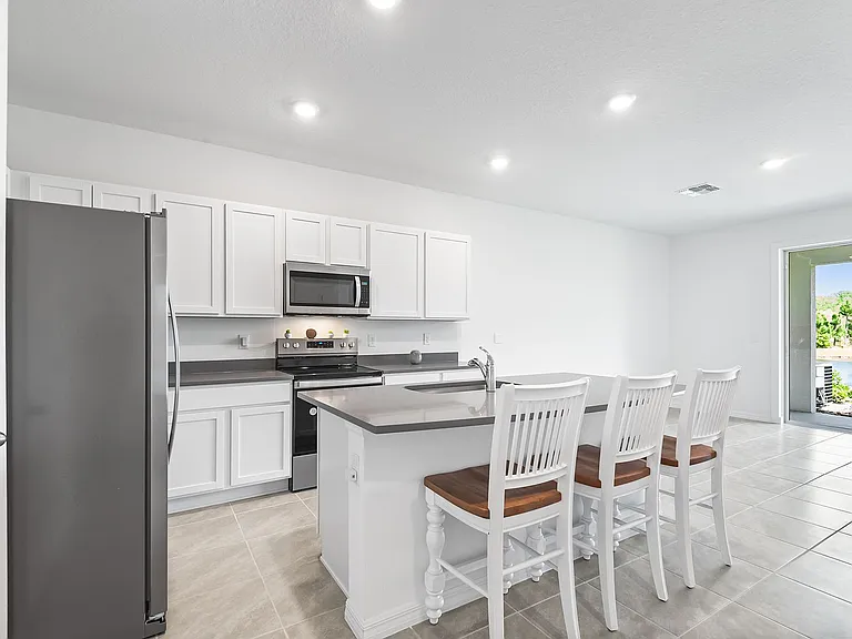 11236 Crescent Deer Dr — Photo 2