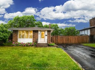 104 Meredith Dr, Saint Catharines, ON L2M6C7