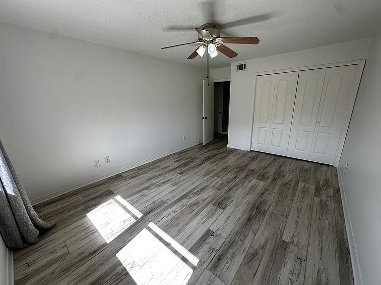 200 Parma Dr — Photo 21