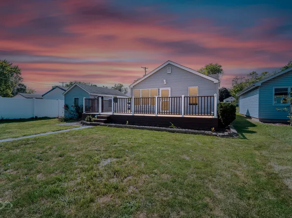 453 N Michigan Ave, Bradley, IL 60915