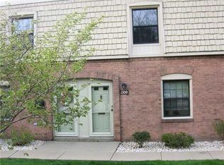1300 Pennsbury Blvd, Pittsburgh, PA 15205