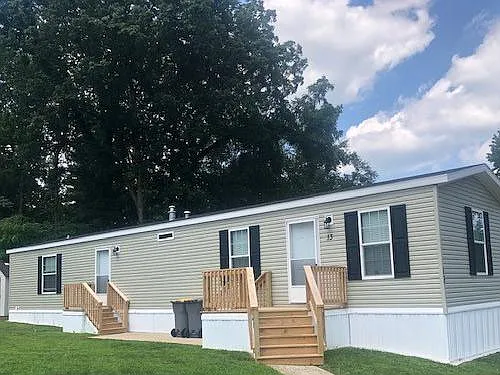 1600 N Willis Dr — Photo 5