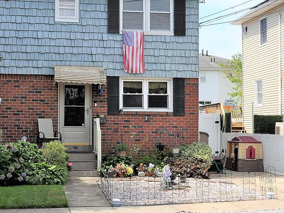 2nd image of 108 Belfast Ave
