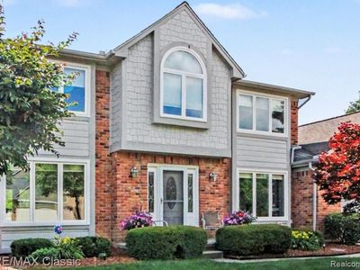25723 Sullivan Ln, Novi, MI, 48375
