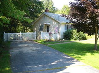 14 Mill Pond Dr, Windham, ME 04062