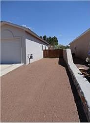 4th image of 1852 Bentley Dr