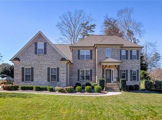 5705 Mabe Dr, Oak Ridge, NC 27310