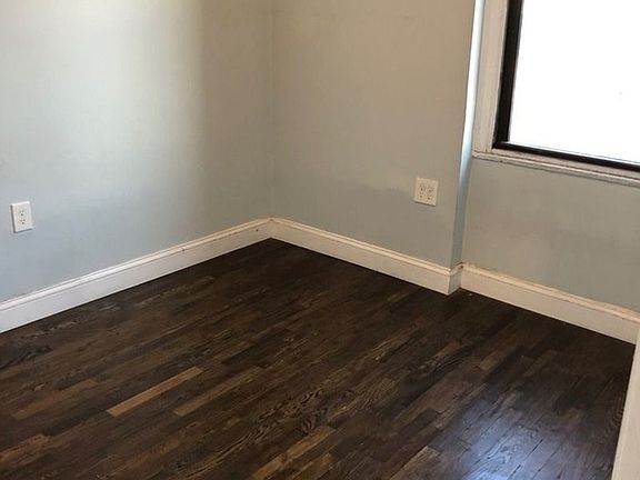 3rd image of 21-16 35th St APT 4E