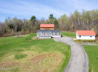 143 Summit View Rd, Gloversville, NY 12078