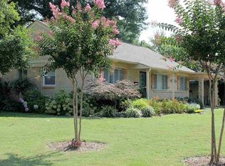 4777 Quince Rd, Memphis, TN 38117