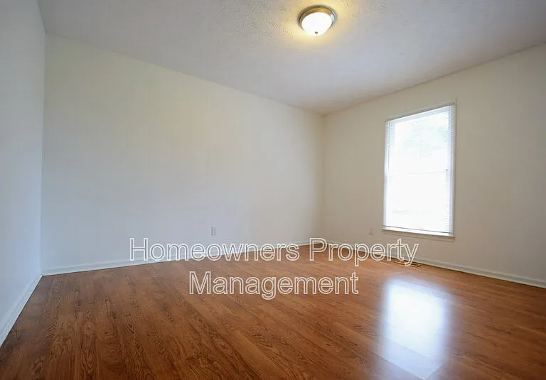 7128 Dayspring Dr — Photo 4