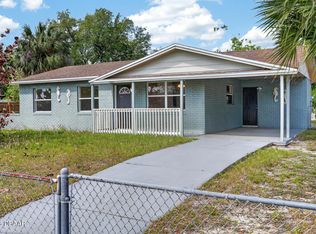 1060 E Patrick Cir, Daytona Beach, FL 32117