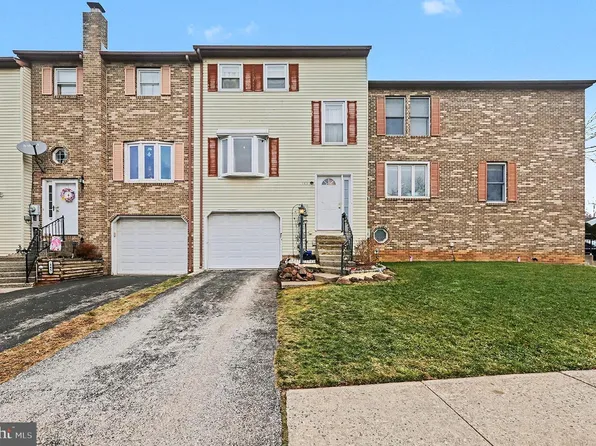 143 White Dogwood Dr, Etters, PA 17319