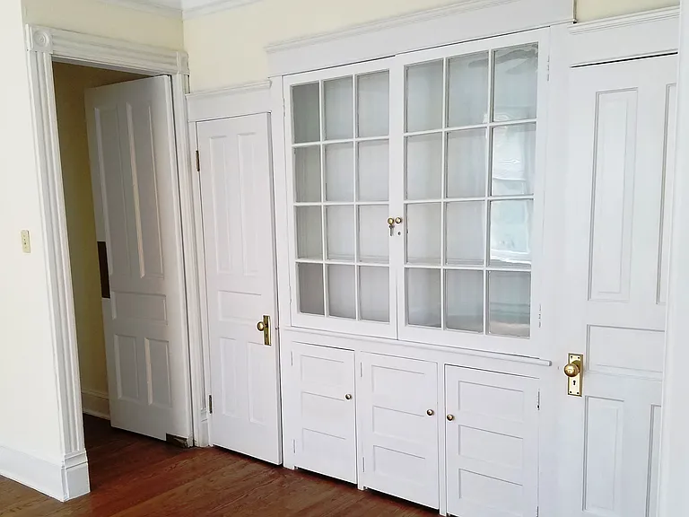 30 E Market St #1 — Photo 5