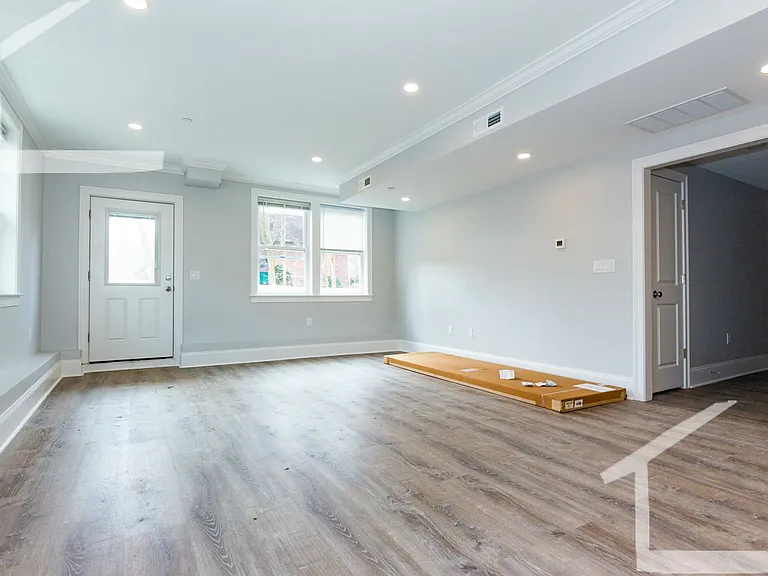 124 Kenrick St #3E — Photo 12