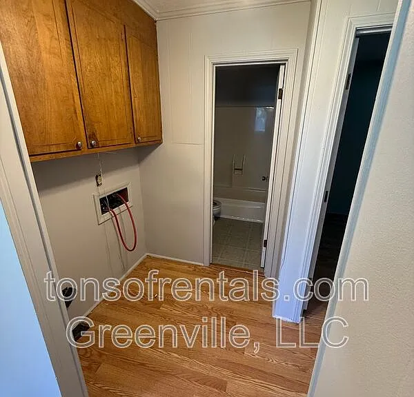 133 C Pleasant Dr — Photo 10