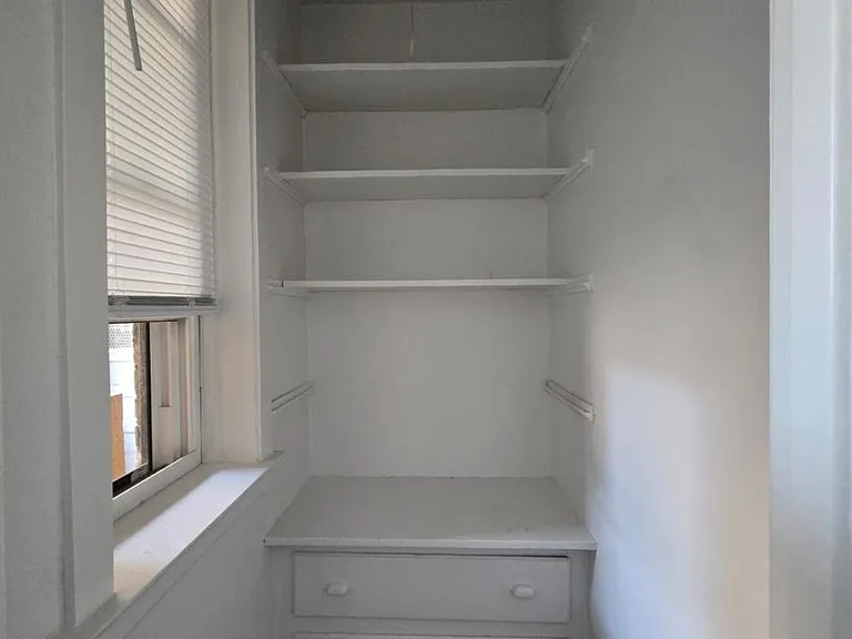 1914 W Morse Ave #3N — Photo 8