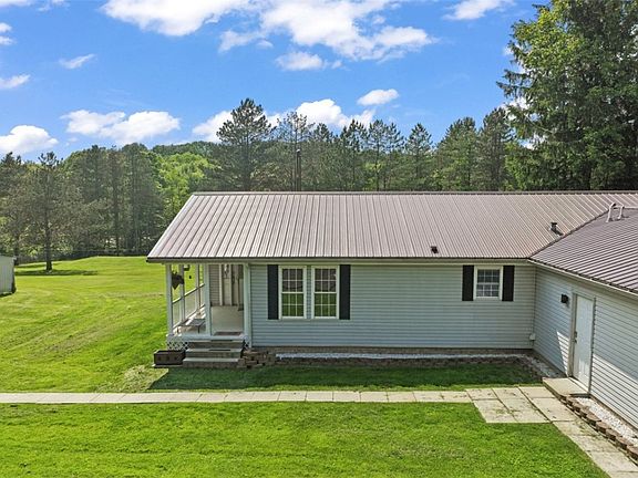 2nd image of 180 Guillard Rd