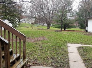 1559 County Road C E, Maplewood, MN 55109