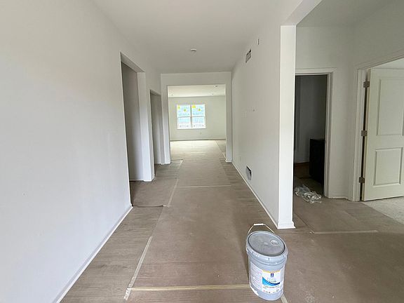 2nd image of 118 Obrien Ct #10