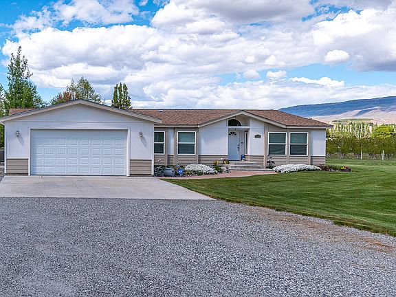 3rd image of 3930 Mariah Ct
