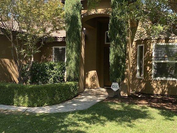3rd image of 9366 N Jade Ave