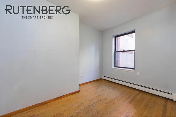 Rented by R New York | media 16