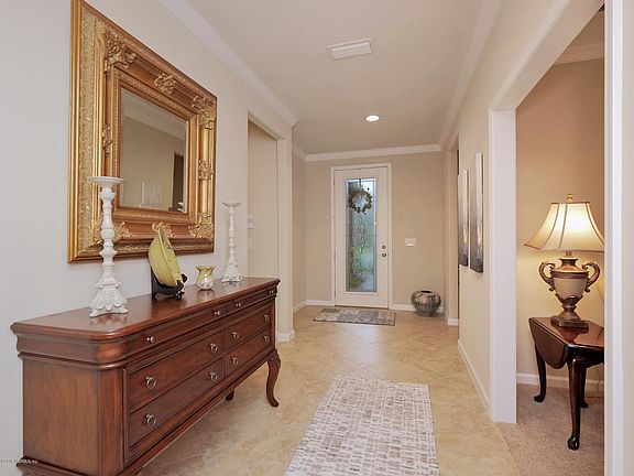 Spacious Foyer