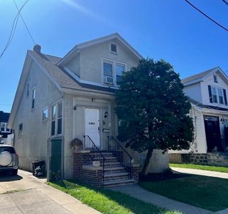 8804 5th Ave, North Bergen, NJ, 07047