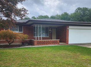 30254 Cousino Dr, Warren, MI 48092