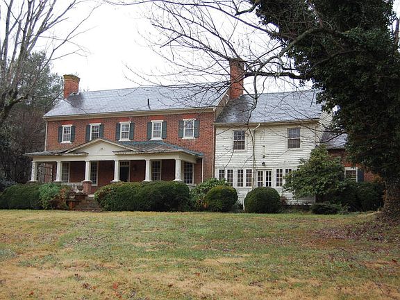 3rd image of 55 Farmgate Ln
