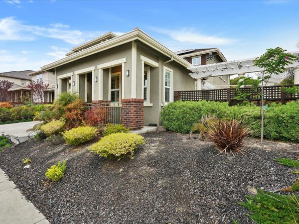 1701 Tramonti Dr, Dublin, CA 94568