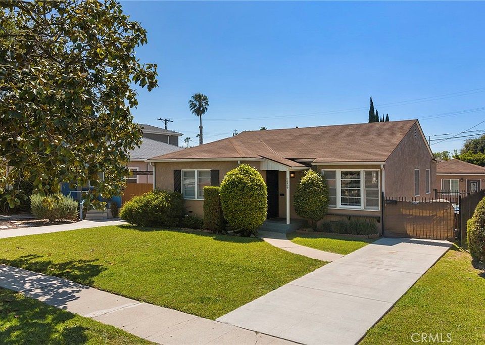 1st image of 2939 Kelton Ave