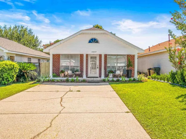 4057 Glenway Dr, Pensacola, FL 32526