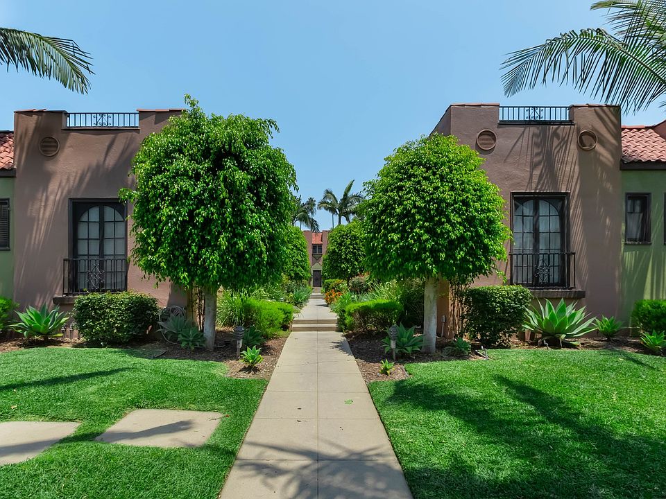 1st image of 5323 Loma Linda Ave #1/4