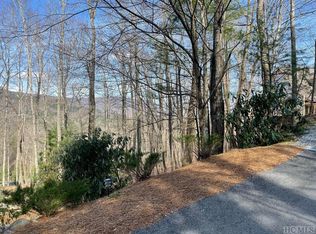 125 Deer Run Rd, Sapphire, NC 28774