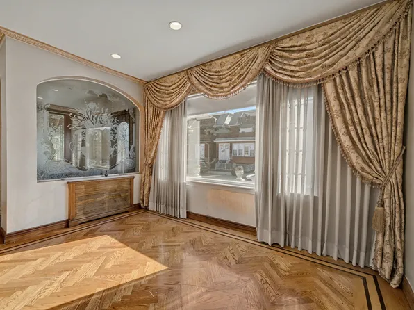 3731 Maple Avenue image 18 of 34