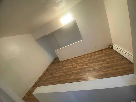 4th image of 2035 E 72nd St Floor 2