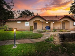 28881 Shannon Ct APT 24, Tehachapi, CA 93561