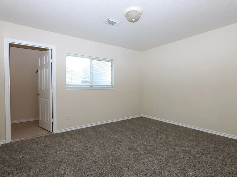 402 Trichelle St #A — Photo 12