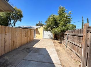 1315 E Cornell Ave #B, Fresno, CA 93704