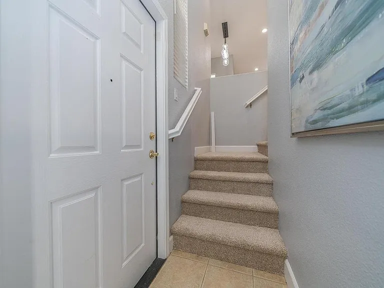 117 Serenity Pl — Photo 7