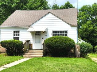 714 Albert Ave, Rockford, IL 61101