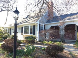 8 Rosemary Ln, East Falmouth, MA 02536