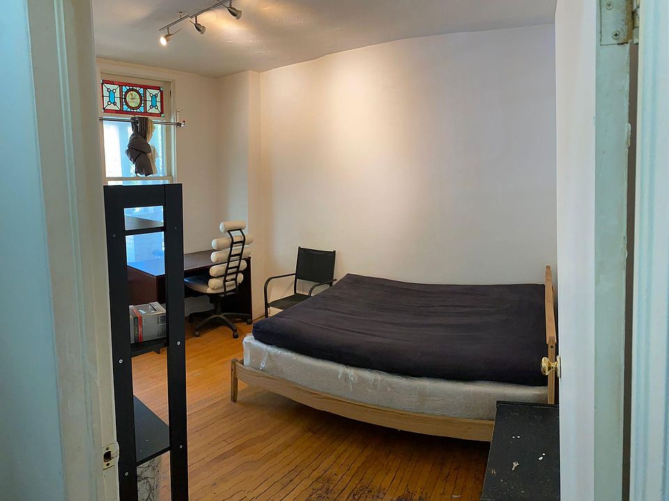 masterbedroom west view, lead color super big windows, computer desk, mirror wardrobe, computer chair, new paont