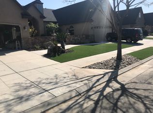 506 W Powers Ave, Clovis, CA