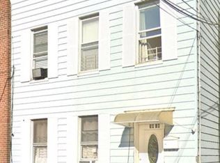 3818 32nd St, Long Island City, NY 11101