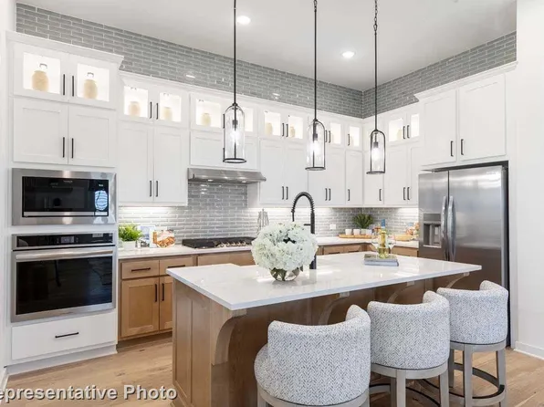 3749 American Paint Dr, Aubrey, TX 76227